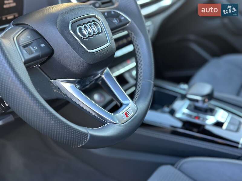 Внедорожник / Кроссовер Audi SQ5 2022 в Львове