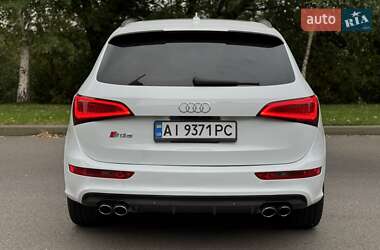 Внедорожник / Кроссовер Audi SQ5 2015 в 