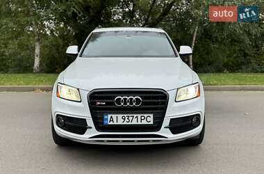 Внедорожник / Кроссовер Audi SQ5 2015 в 