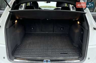 Внедорожник / Кроссовер Audi SQ5 2015 в 