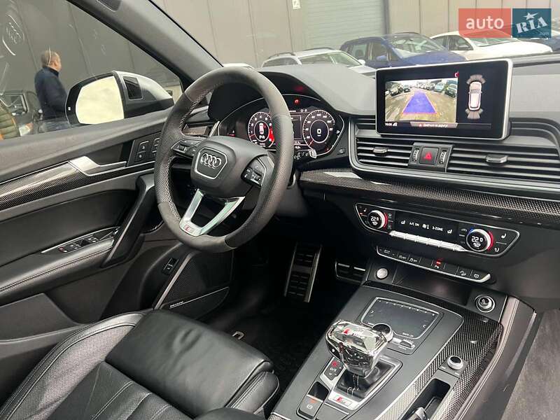 Внедорожник / Кроссовер Audi SQ5 2017 в Львове
