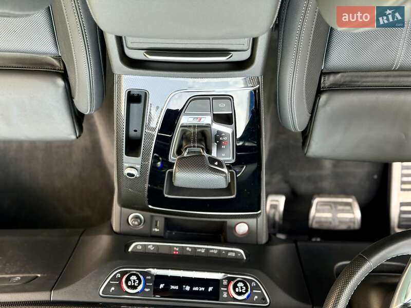 Внедорожник / Кроссовер Audi SQ5 2021 в Днепре