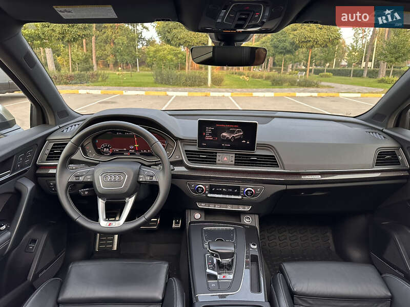 Внедорожник / Кроссовер Audi SQ5 2017 в Киеве