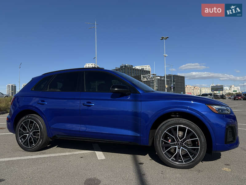 Внедорожник / Кроссовер Audi SQ5 2021 в Киеве фото 7 Внедорожник / Кроссовер Audi SQ5 2021 в Киеве