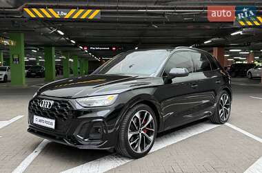 Внедорожник / Кроссовер Audi SQ5 2020 в 