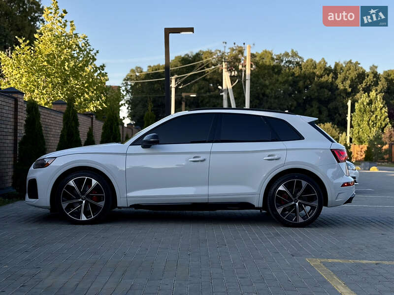 Внедорожник / Кроссовер Audi SQ5 2023 в Виннице