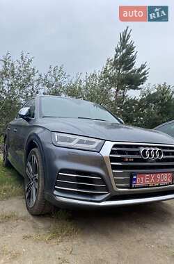 Внедорожник / Кроссовер Audi SQ5 2017 в 