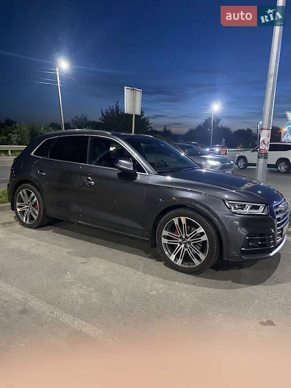 Внедорожник / Кроссовер Audi SQ5 2018 в Львове