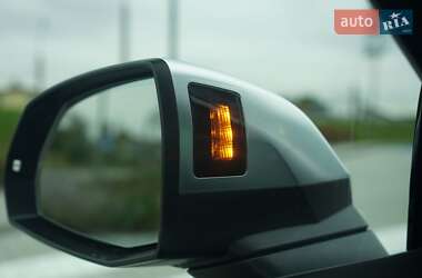 Внедорожник / Кроссовер Audi SQ5 2021 в 
