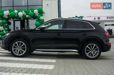 Внедорожник / Кроссовер Audi SQ5 2021 в 