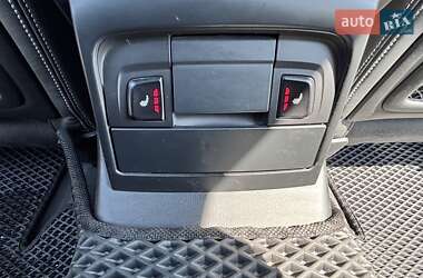 Внедорожник / Кроссовер Audi SQ5 2014 в 