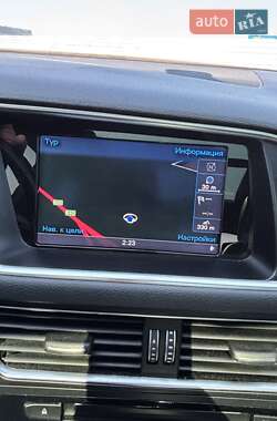 Внедорожник / Кроссовер Audi SQ5 2014 в 
