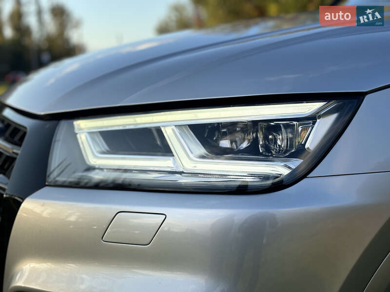 Позашляховик / Кросовер Audi SQ5 2017 в Львові фото 5 Позашляховик / Кросовер Audi SQ5 2017 в Львові