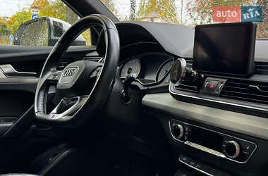 Позашляховик / Кросовер Audi SQ5 2019 в  фото 36 Позашляховик / Кросовер Audi SQ5 2019 в