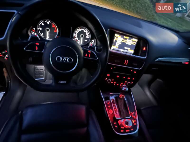Позашляховик / Кросовер Audi SQ5 2014 в Білій Церкві фото 31 Позашляховик / Кросовер Audi SQ5 2014 в Білій Церкві