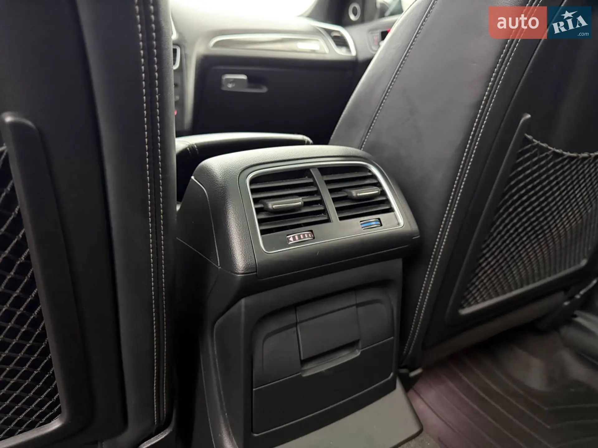 2015 Audi SQ5 - мініатюра 12