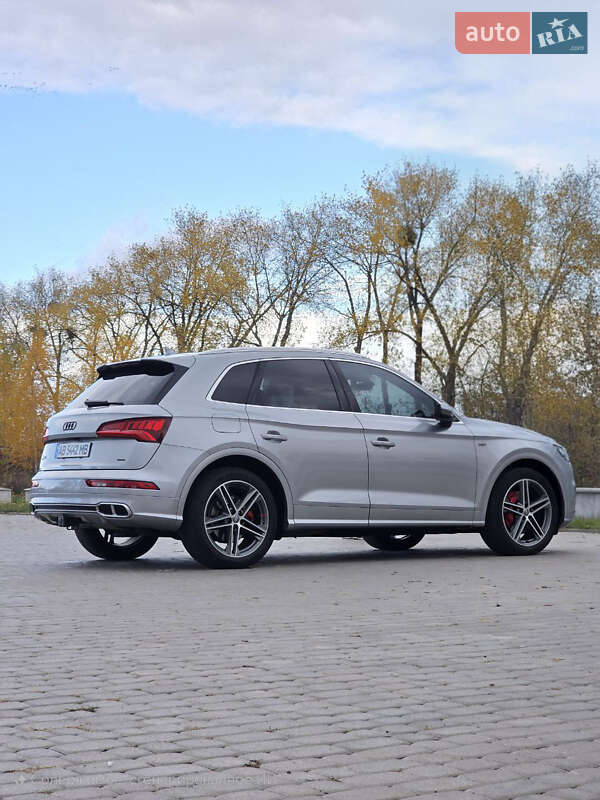 Внедорожник / Кроссовер Audi SQ5 2018 в Теплике фото 17 Внедорожник / Кроссовер Audi SQ5 2018 в Теплике