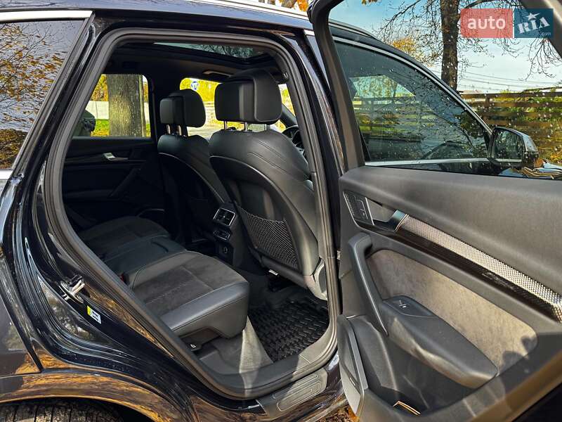 Позашляховик / Кросовер Audi SQ5 2017 в Києві фото 32 Позашляховик / Кросовер Audi SQ5 2017 в Києві