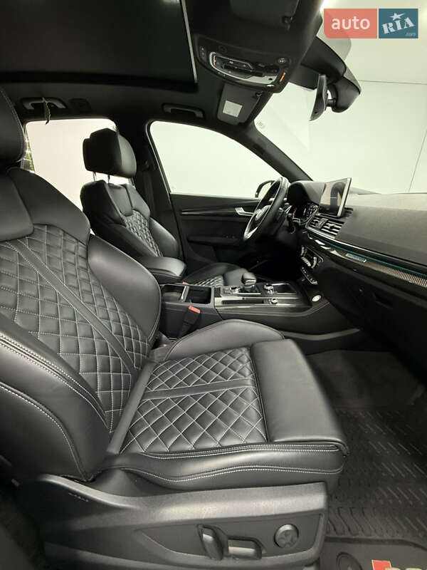 Позашляховик / Кросовер Audi SQ5 2017 в Одесі фото 26 Позашляховик / Кросовер Audi SQ5 2017 в Одесі