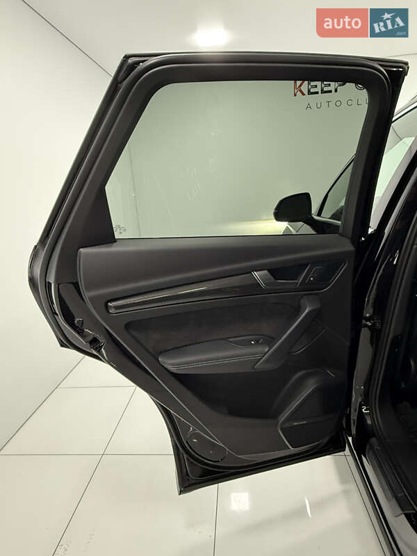 Позашляховик / Кросовер Audi SQ5 2017 в Одесі фото 40 Позашляховик / Кросовер Audi SQ5 2017 в Одесі