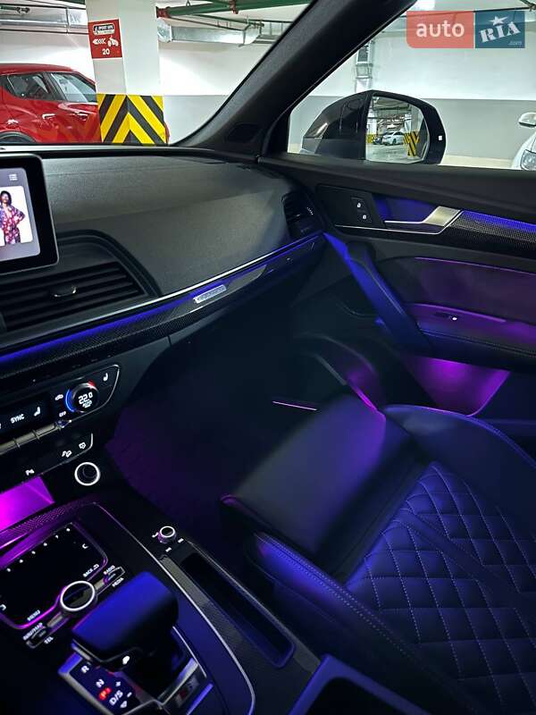Внедорожник / Кроссовер Audi SQ5 2017 в Киеве фото 19 Внедорожник / Кроссовер Audi SQ5 2017 в Киеве