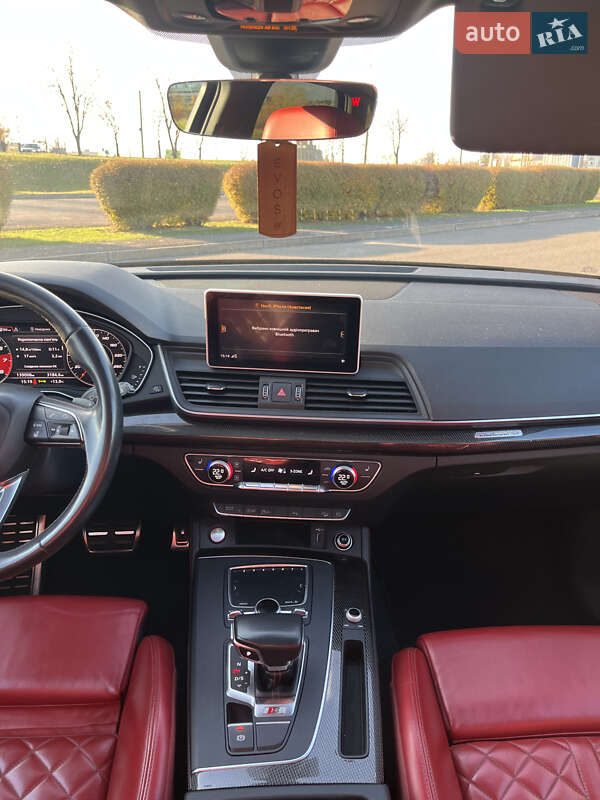 Позашляховик / Кросовер Audi SQ5 2018 в Києві фото 39 Позашляховик / Кросовер Audi SQ5 2018 в Києві