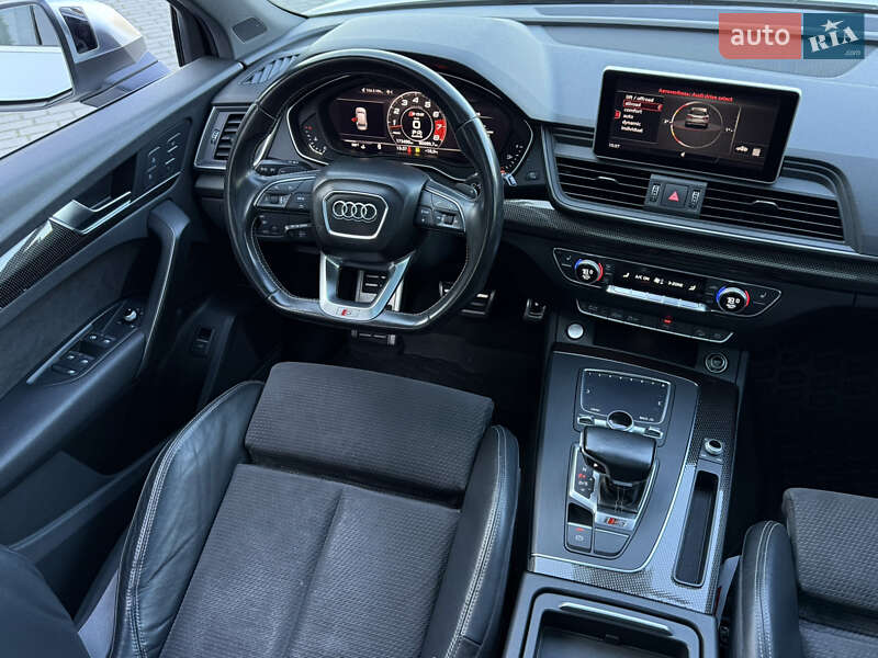 Внедорожник / Кроссовер Audi SQ5 2017 в Тернополе