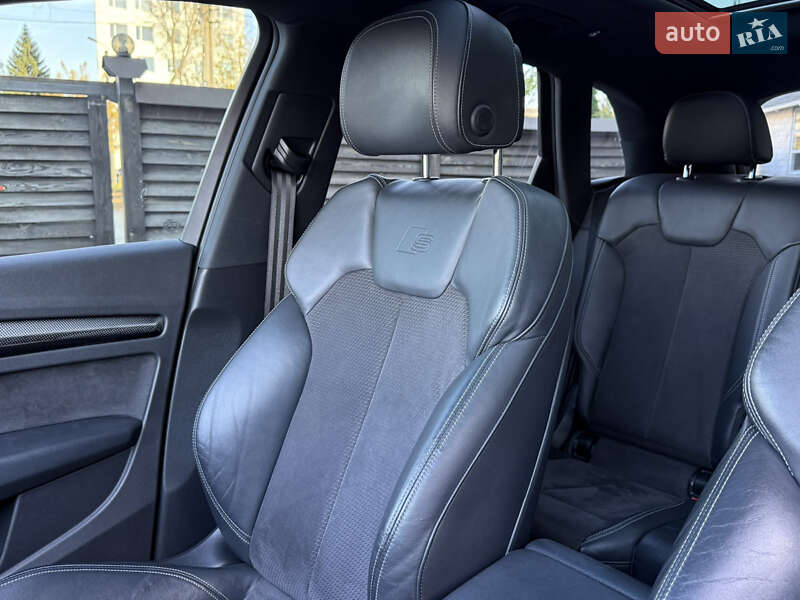 Внедорожник / Кроссовер Audi SQ5 2017 в Тернополе