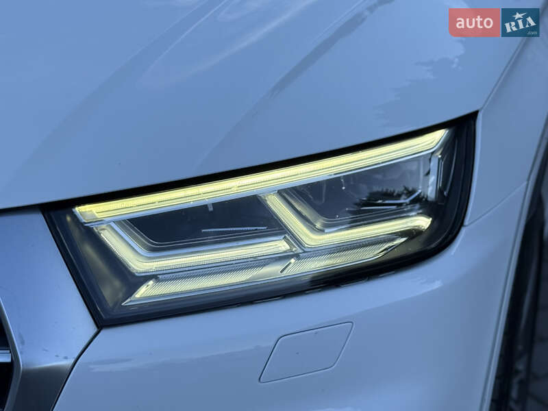 Внедорожник / Кроссовер Audi SQ5 2017 в Тернополе