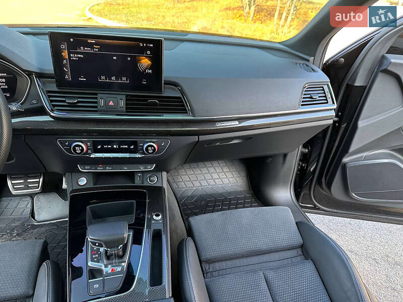 Внедорожник / Кроссовер Audi SQ5 2022 в Днепре