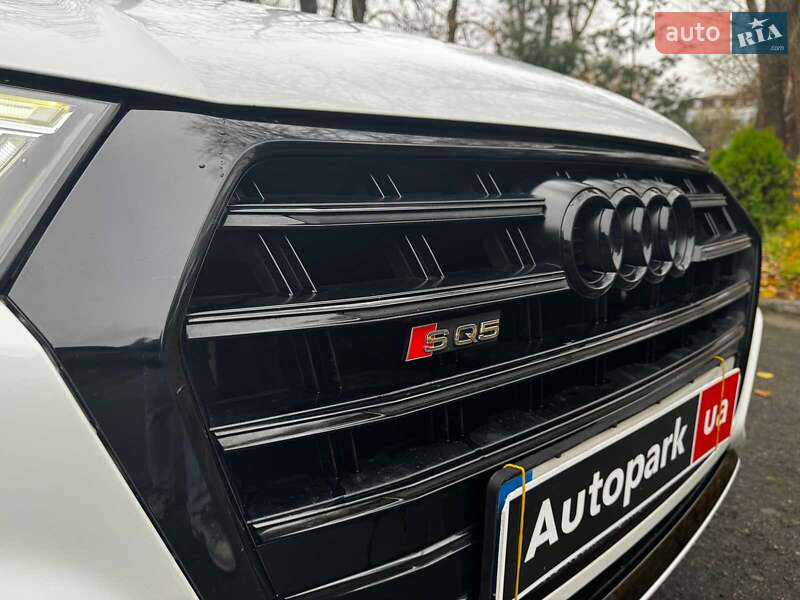 Позашляховик / Кросовер Audi SQ5 2019 в Києві фото 5 Позашляховик / Кросовер Audi SQ5 2019 в Києві