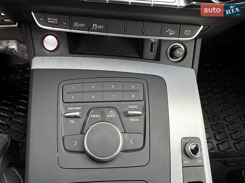 Позашляховик / Кросовер Audi SQ5 2019 в Києві фото 27 Позашляховик / Кросовер Audi SQ5 2019 в Києві