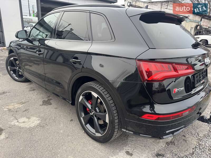 Позашляховик / Кросовер Audi SQ5 2019 в Тернополі