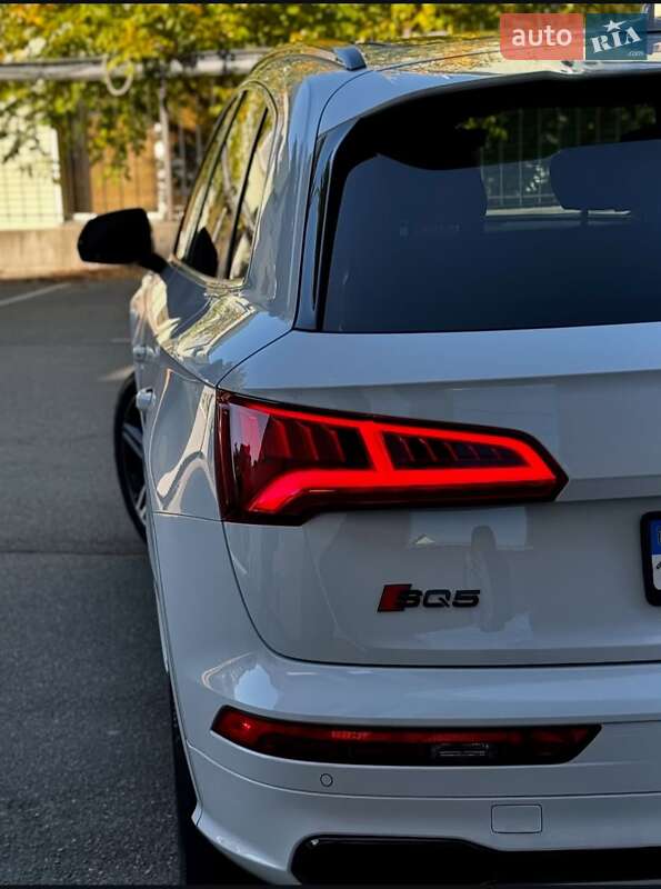 Внедорожник / Кроссовер Audi SQ5 2018 в Киеве фото 16 Внедорожник / Кроссовер Audi SQ5 2018 в Киеве
