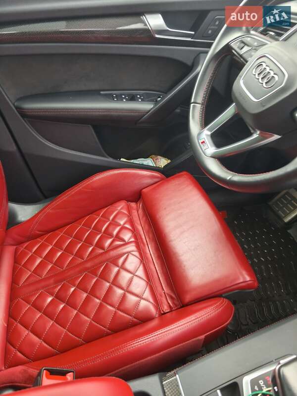 Позашляховик / Кросовер Audi SQ5 2018 в Рівному фото 19 Позашляховик / Кросовер Audi SQ5 2018 в Рівному