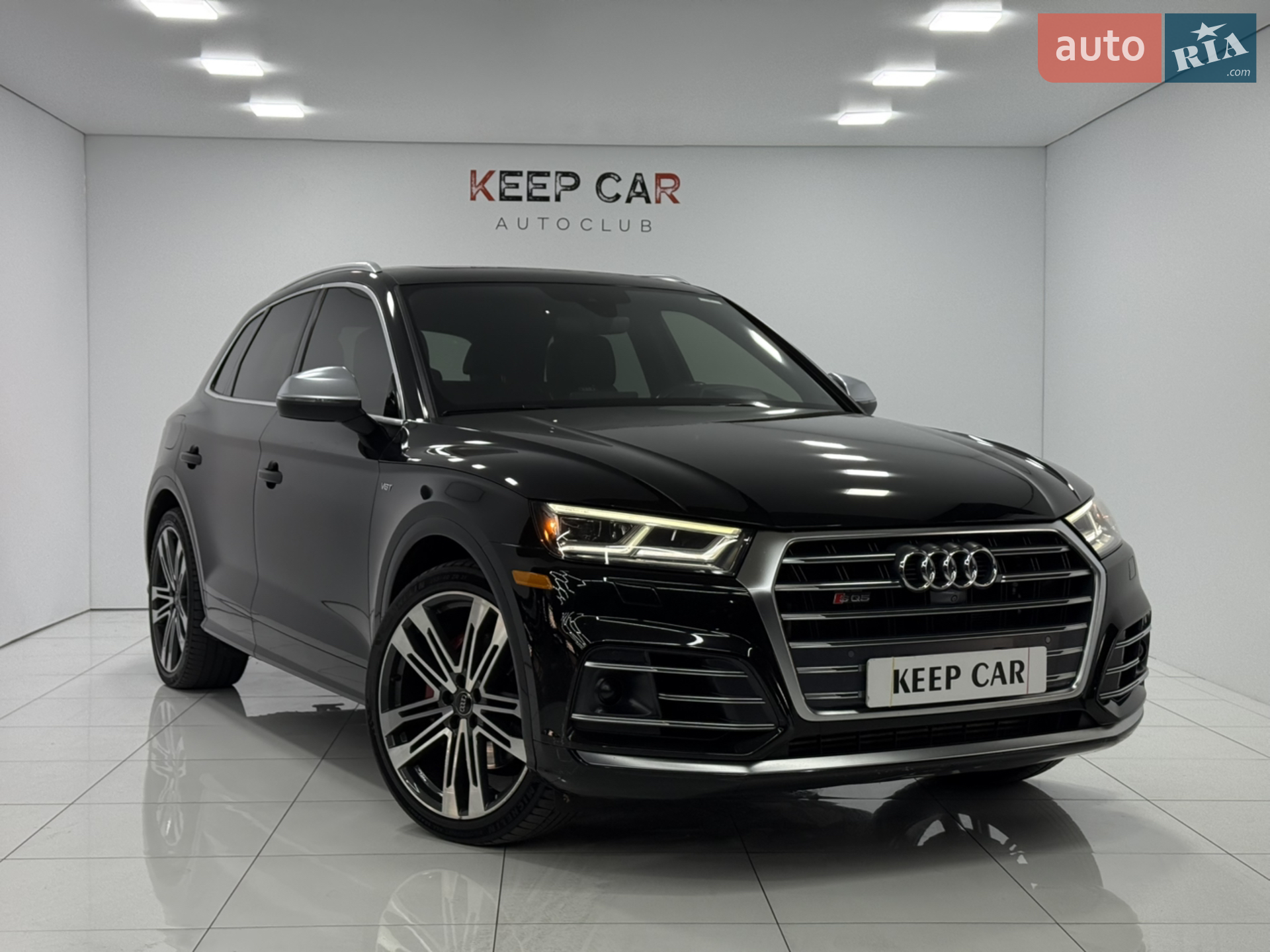 Audi SQ5 2018 VIN WA1C4AFY7J2137022 фото оголошення 3 з 6