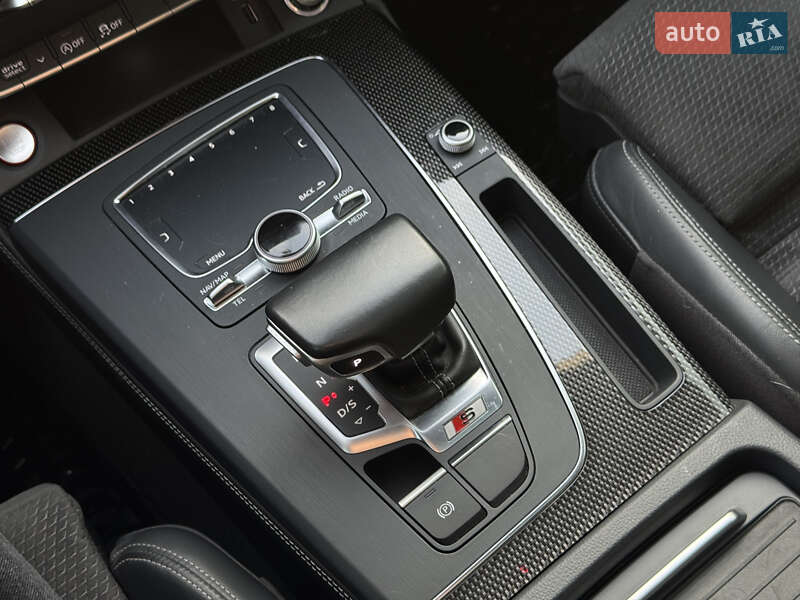 Позашляховик / Кросовер Audi SQ5 2018 в Києві фото 21 Позашляховик / Кросовер Audi SQ5 2018 в Києві