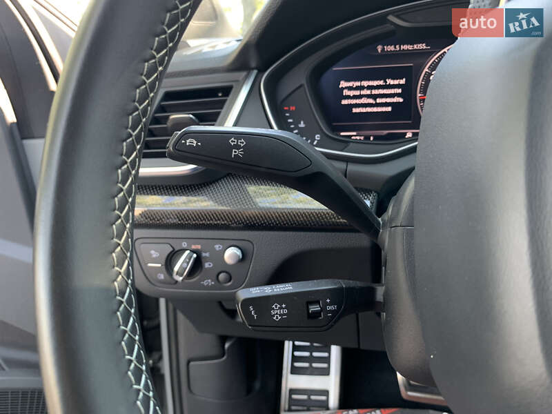 Позашляховик / Кросовер Audi SQ5 2018 в Києві