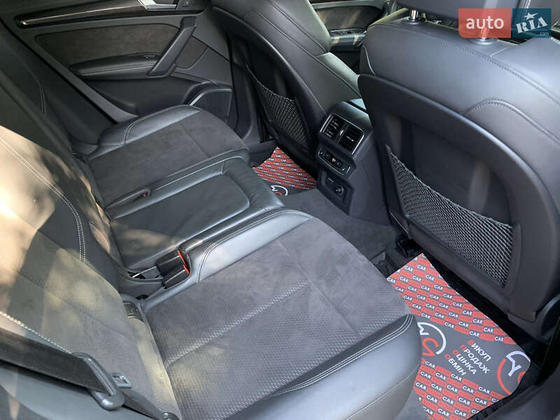 Позашляховик / Кросовер Audi SQ5 2018 в Києві