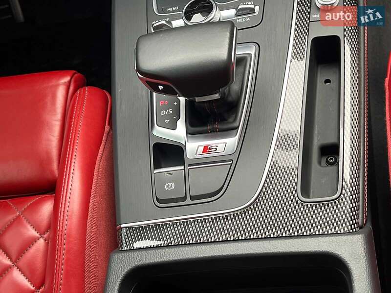 Позашляховик / Кросовер Audi SQ5 2018 в Києві фото 18 Позашляховик / Кросовер Audi SQ5 2018 в Києві