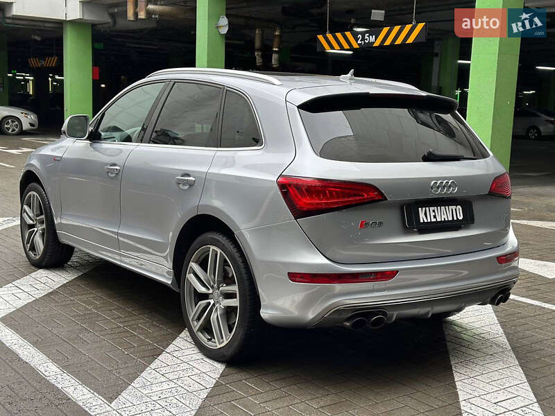 Внедорожник / Кроссовер Audi SQ5 2014 в Киеве