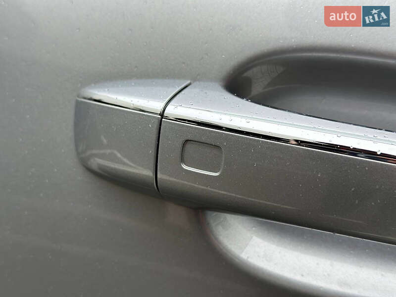 Внедорожник / Кроссовер Audi SQ5 2014 в Киеве