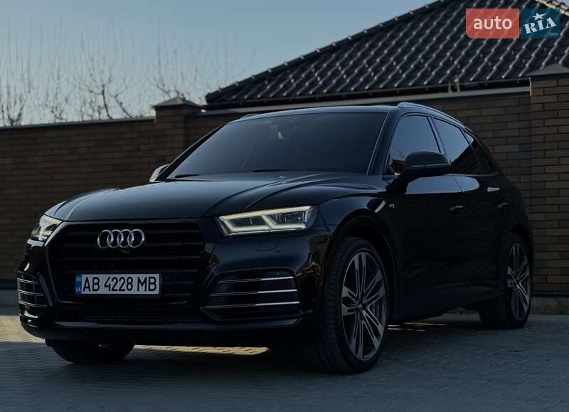 Позашляховик / Кросовер Audi SQ5 2018 в Вінниці