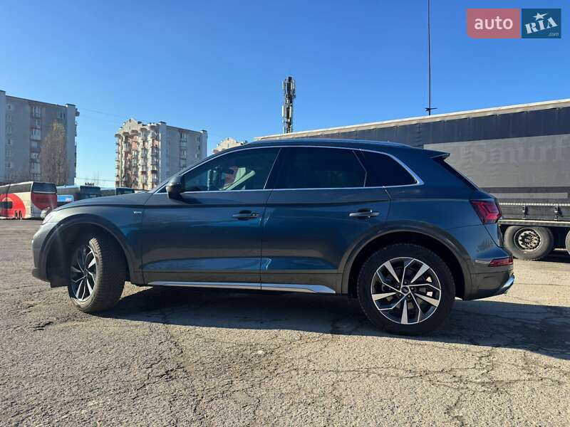 Audi SQ5 2022