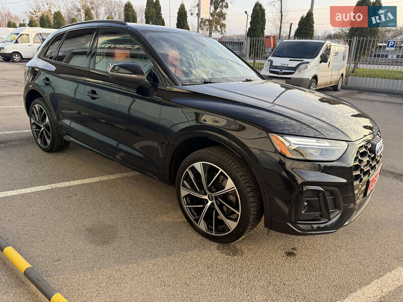 Позашляховик / Кросовер Audi SQ5 2023 в Полтаві
