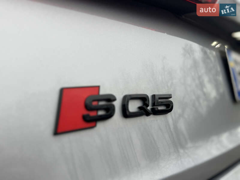 Внедорожник / Кроссовер Audi SQ5 2018 в Львове
