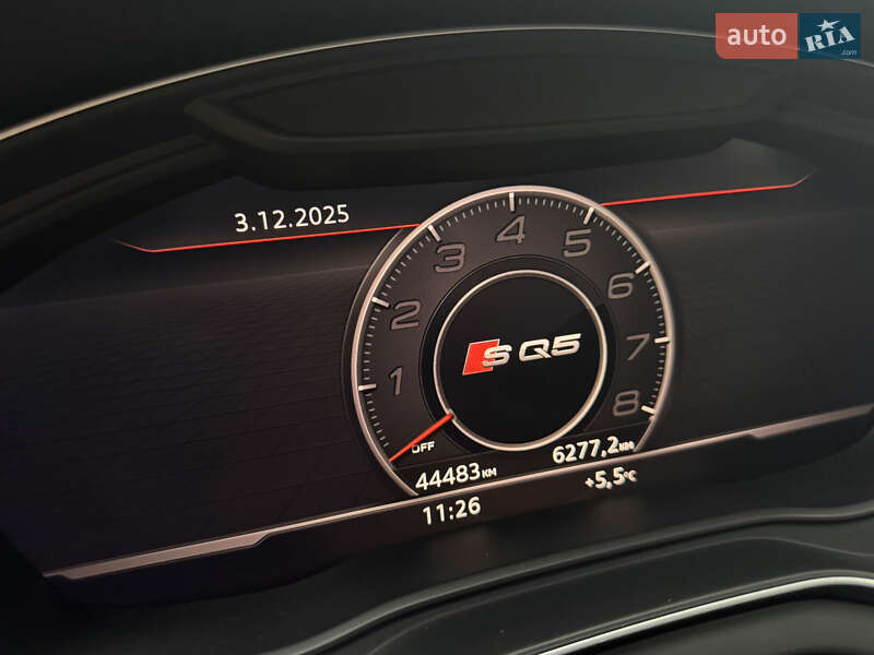 Внедорожник / Кроссовер Audi SQ5 2018 в Львове