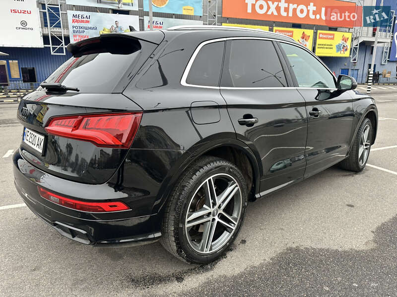 Внедорожник / Кроссовер Audi SQ5 2018 в Днепре фото 48 Внедорожник / Кроссовер Audi SQ5 2018 в Днепре