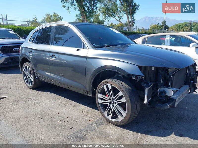 Внедорожник / Кроссовер Audi SQ5 2018 в Луцке