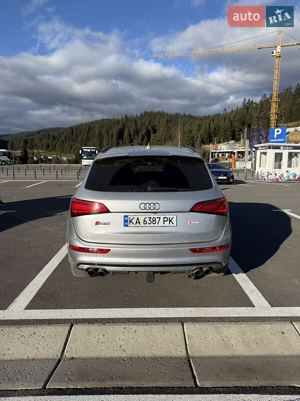Внедорожник / Кроссовер Audi SQ5 2016 в Киеве